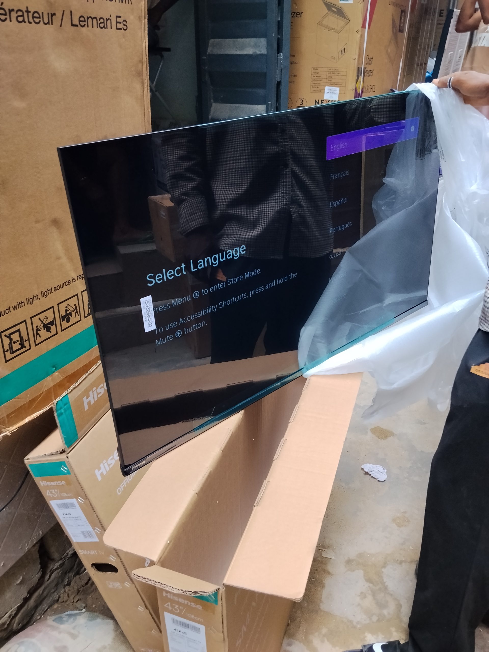 Hisense 50″INCHES Smart 4K frameless Netflix YouTube Bluetooth Qled