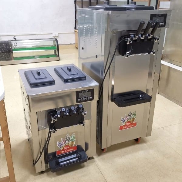 Standing Ice cream Machine